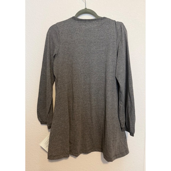 Lur Fashion for Change Gray Striped Zip Up Tunic‎ Top Small - Picture 5 of 6